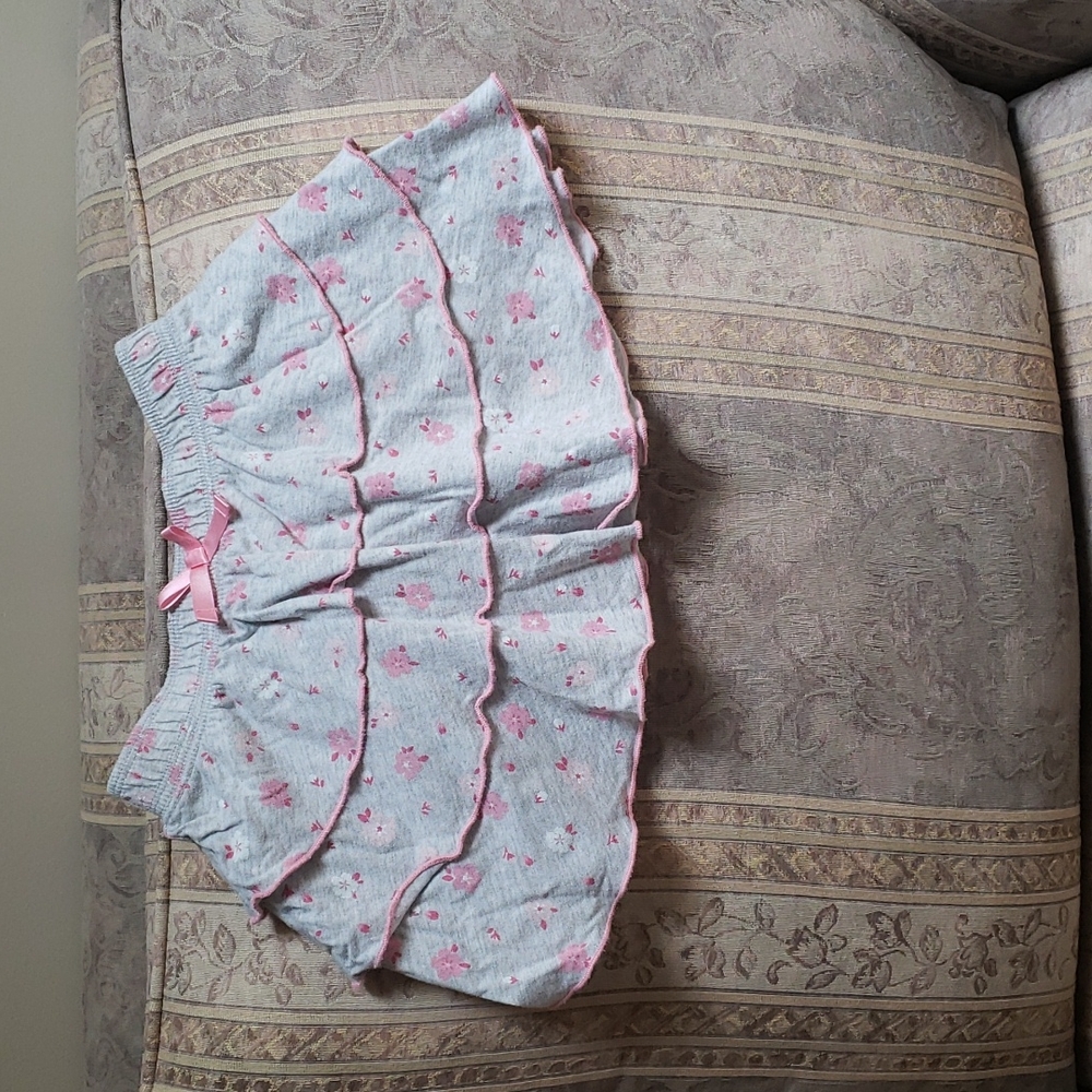 LIKE NEW Girls OshKosh Skirt Size 4